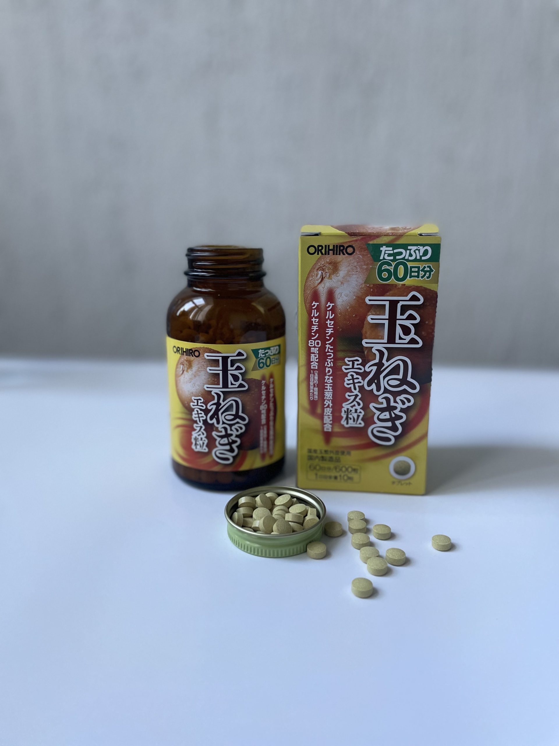Экстракт лука ORIHIRO, банка, упаковка и таблетки Экстракт лука ORIHIRO, банка, упаковка и таблетки